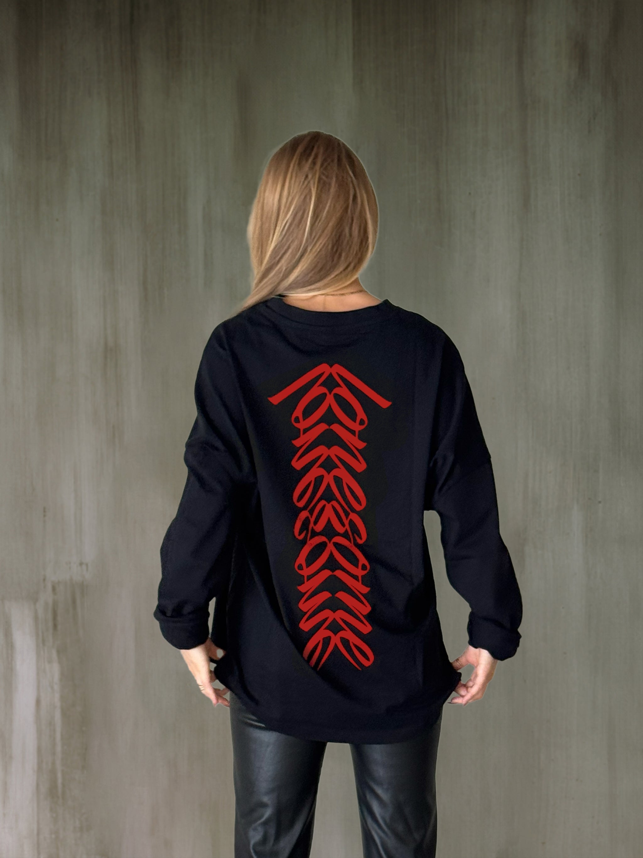 LONESOME - Oversized Longsleeve