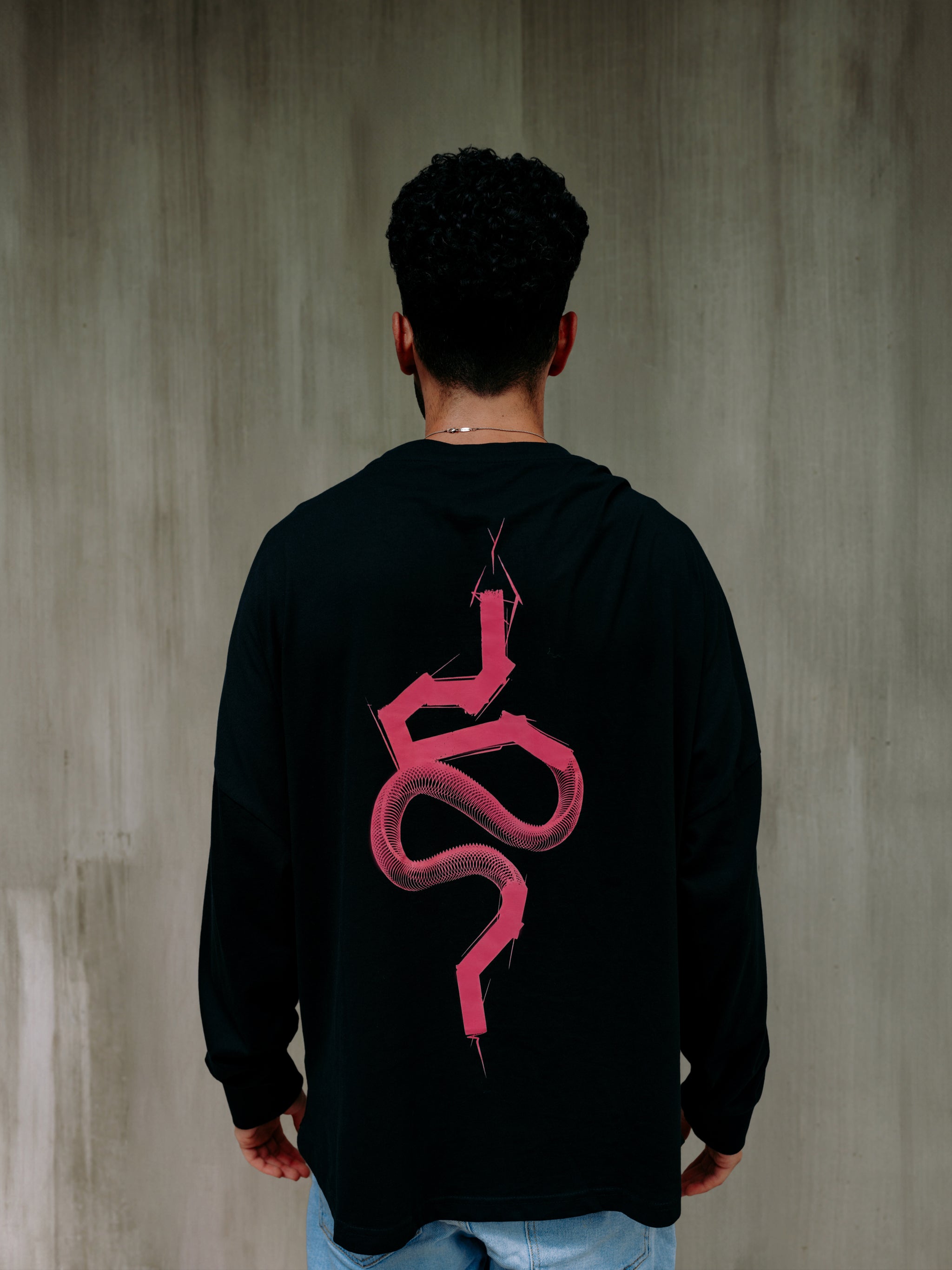 SNAKE - Oversized Longsleeve