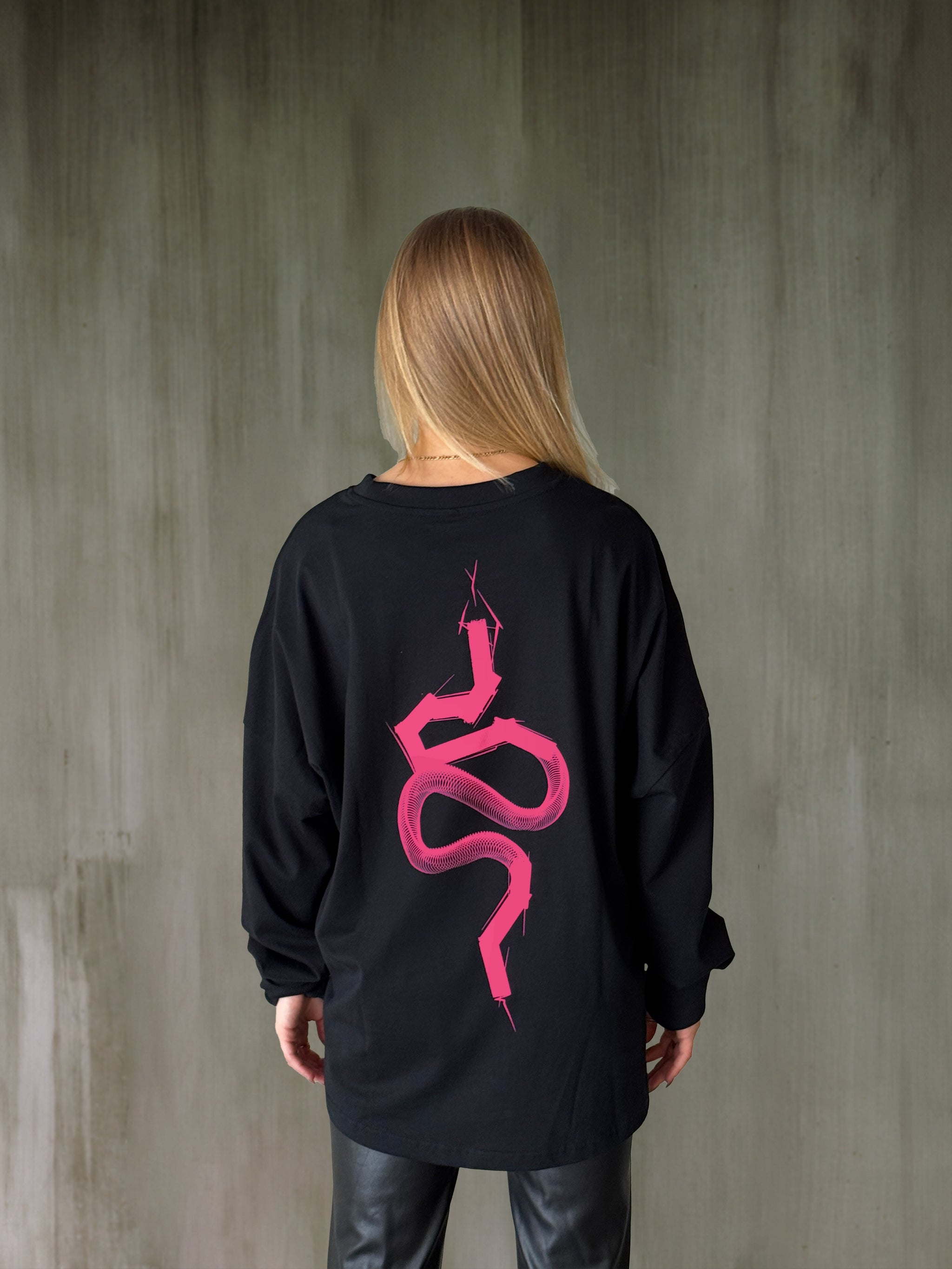 SNAKE - Oversized Longsleeve